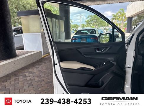 Used 2023 Subaru Ascent Premium w/ Convenience Package AWD/4WD image 19
