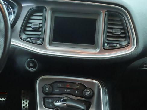 Used 2022 Dodge Challenger R/T image 14