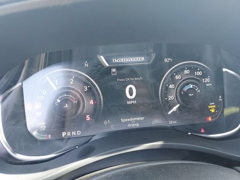 New 2026 RAM 3500 Laramie AWD/4WD image 18