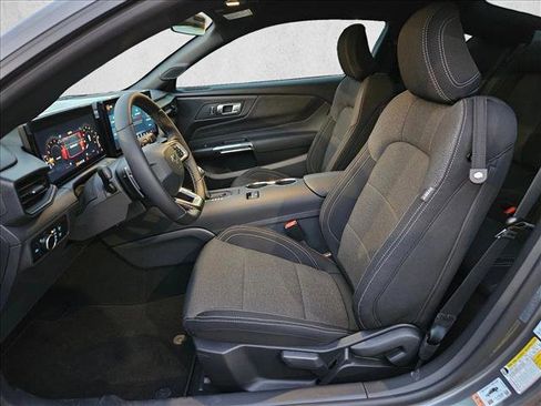 New 2026 Ford Mustang GT RWD image 4
