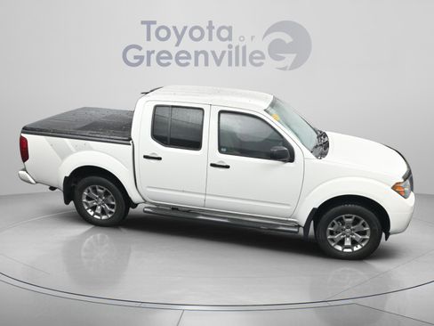 Used 2021 Nissan Frontier SV AWD/4WD image 18