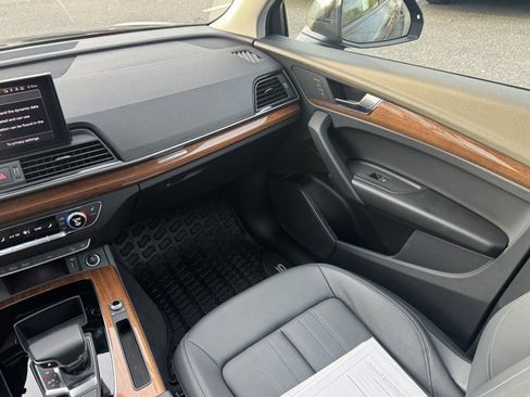 Used 2024 Audi Q5 2.0T Prestige image 14