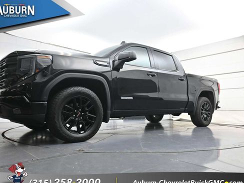 Used 2025 GMC Sierra 1500 Elevation w/ X31 Off-Road Package AWD/4WD image 21