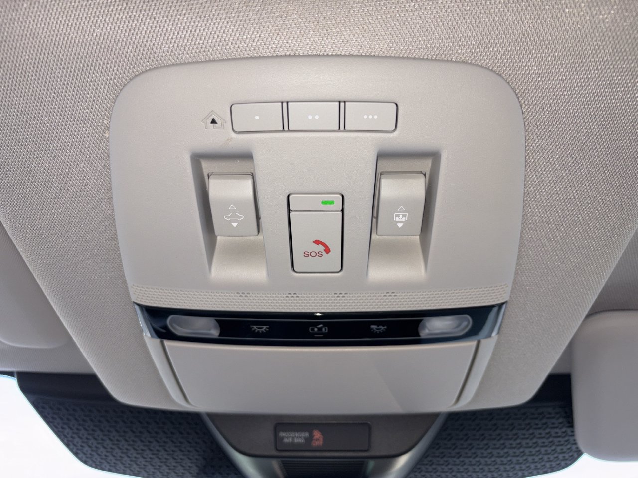 Certified 2024 Nissan Ariya AWD image 22