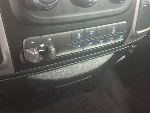 Used 2017 RAM 3500 Tradesman w/ Chrome Appearance Group image 22