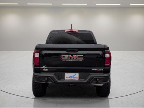 New 2026 GMC Canyon AT4X w/ AT4X AEV Edition image 4