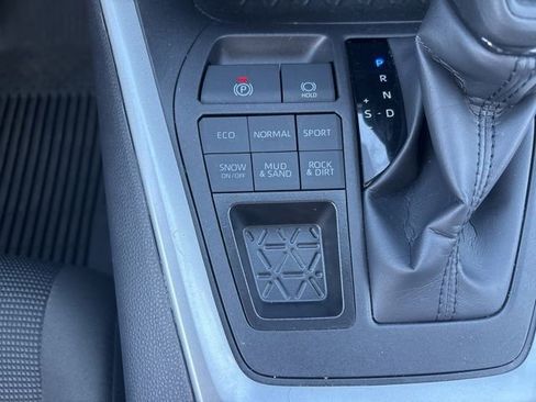 Certified 2024 Toyota RAV4 LE image 32