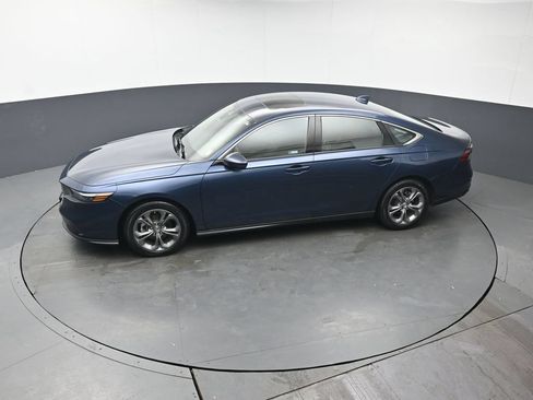 Certified 2024 Honda Accord EX image 36