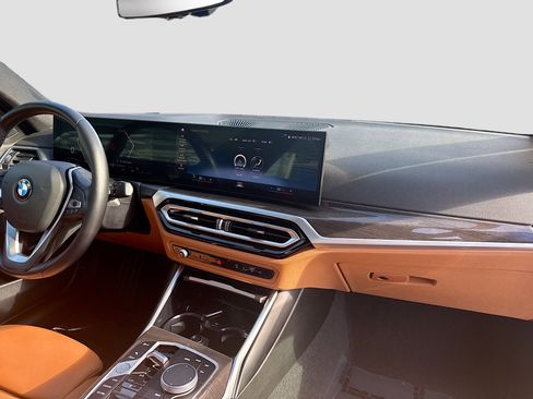 Used 2023 BMW 330i Sedan w/ Driving Assistance Package image 33