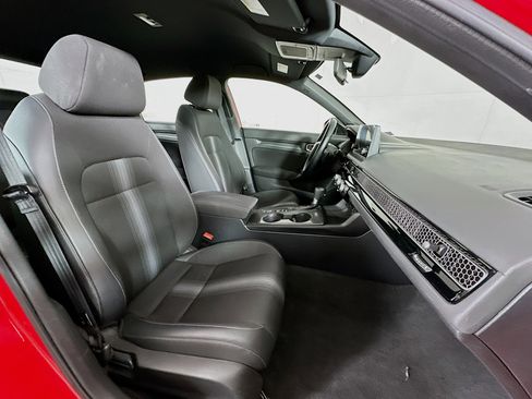 Used 2024 Honda Civic Sport image 28