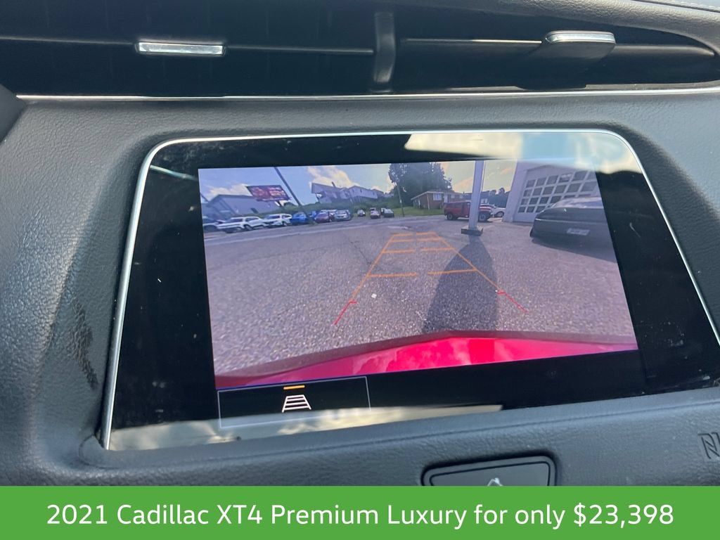 Used 2021 Cadillac XT4 Premium Luxury FWD image 30