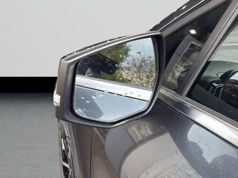 Used 2025 Kia Sportage EX AWD/4WD image 28