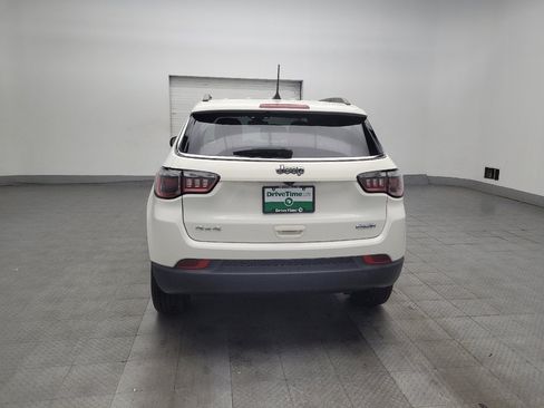 Used 2018 Jeep Compass Latitude w/ Popular Equipment Group AWD/4WD image 6