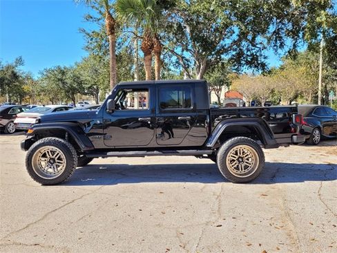 Certified 2021 Jeep Gladiator Sport image 7