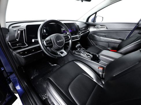 Used 2024 Kia Sportage EX AWD/4WD image 24