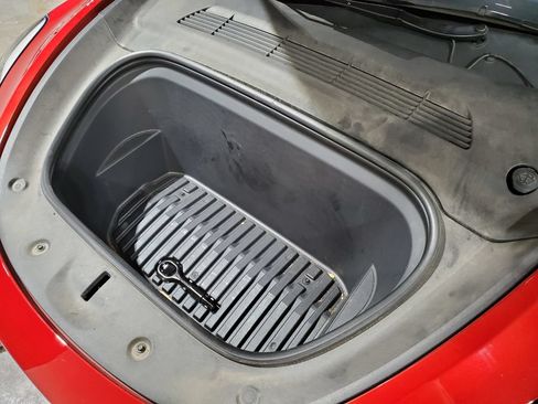 Used 2023 Tesla Model Y Long Range AWD/4WD image 43