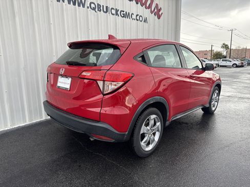 Used 2017 Honda HR-V LX image 23