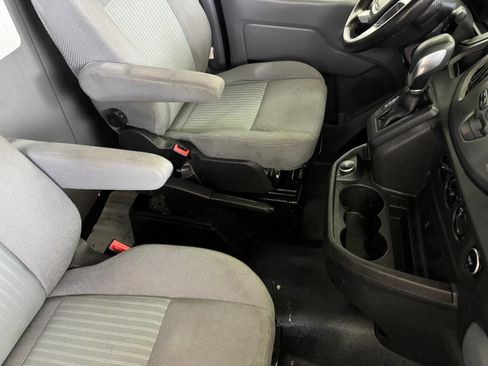 Used 2018 Ford Transit 250 130 Medium Roof image 35