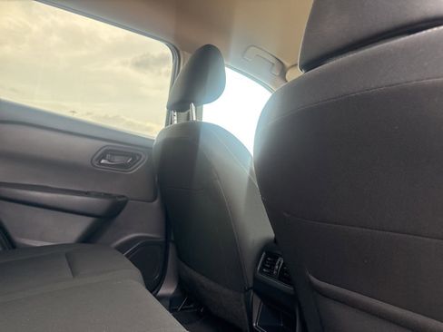 Certified 2024 Nissan Rogue S image 34