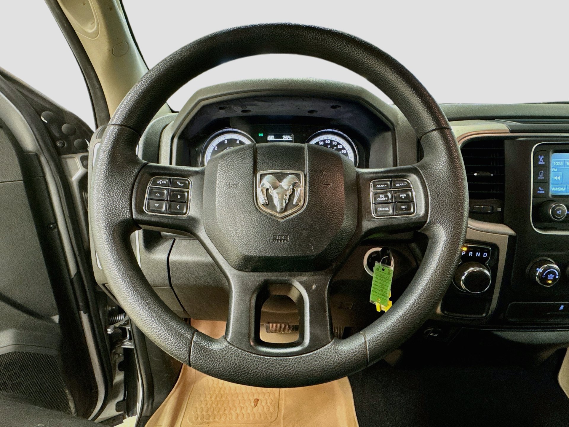 Used 2019 RAM 1500 Classic SLT RWD image 11