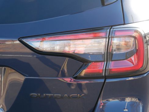 Certified 2023 Subaru Outback Onyx Edition image 17