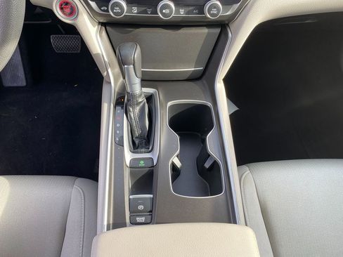 Used 2019 Honda Accord LX image 22