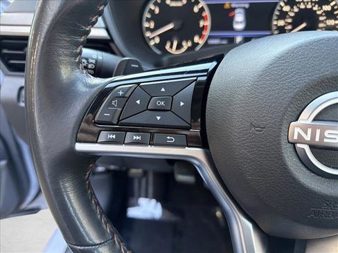 Used 2024 Nissan Altima 2.5 SR image 17