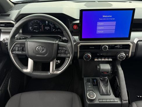 Used 2025 Toyota Tacoma TRD Sport RWD image 12