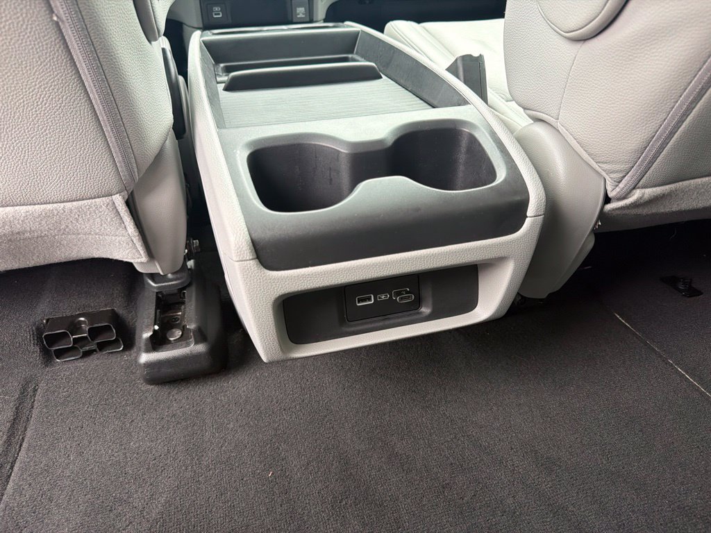Certified 2024 Honda Odyssey EX-L image 35