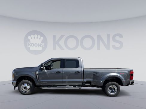 New 2026 Ford F350 XLT AWD/4WD image 2