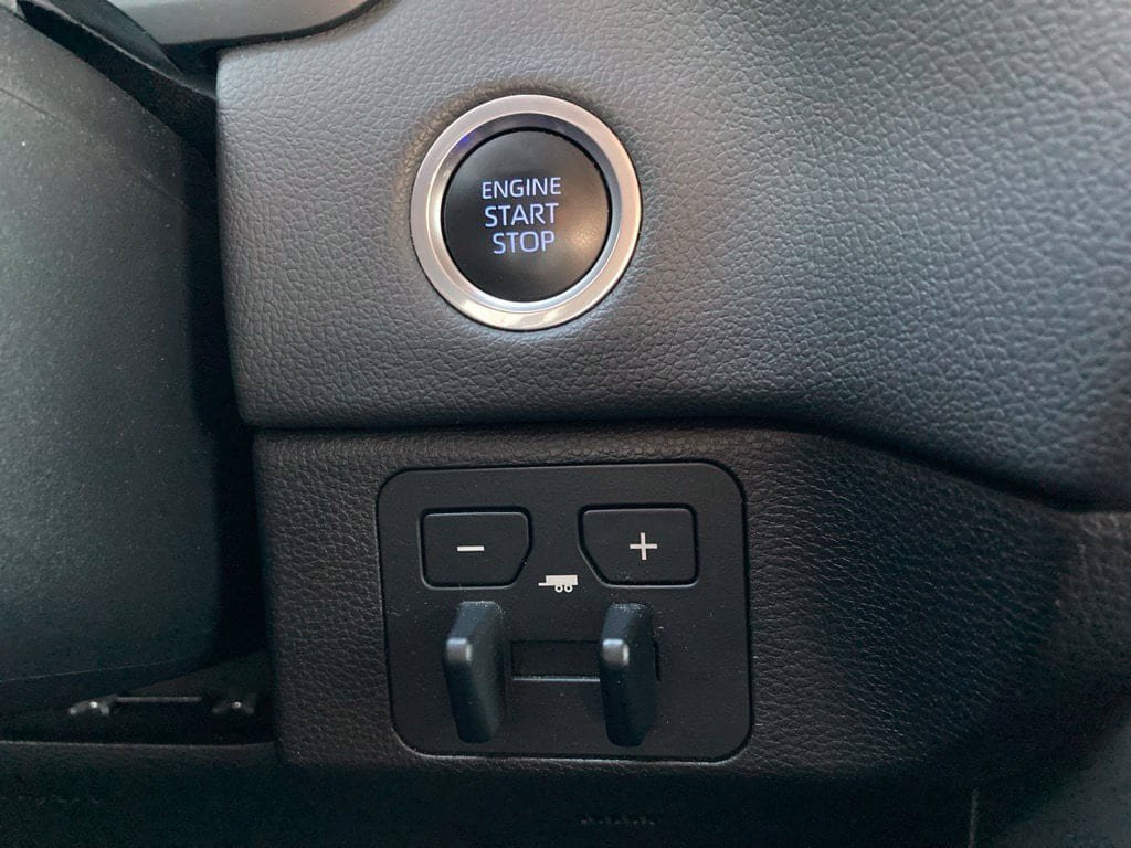 Used 2024 Toyota Tundra Limited w/ Power Package AWD/4WD image 19