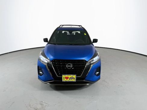 Used 2024 Nissan Kicks SR w/ Interior Electronics Package FWD image 4
