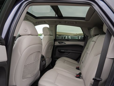 Used 2014 Cadillac SRX Premium AWD/4WD image 18