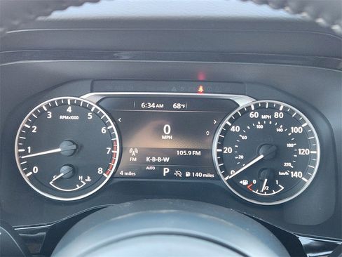 New 2025 Nissan Pathfinder SV image 11