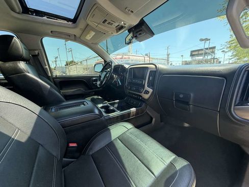 Used 2016 GMC Sierra 1500 Denali w/ Enhanced Driver Alert Package AWD/4WD image 24