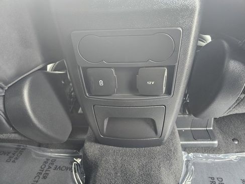 Used 2023 Ford Explorer XLT w/ Equipment Group 202A image 23