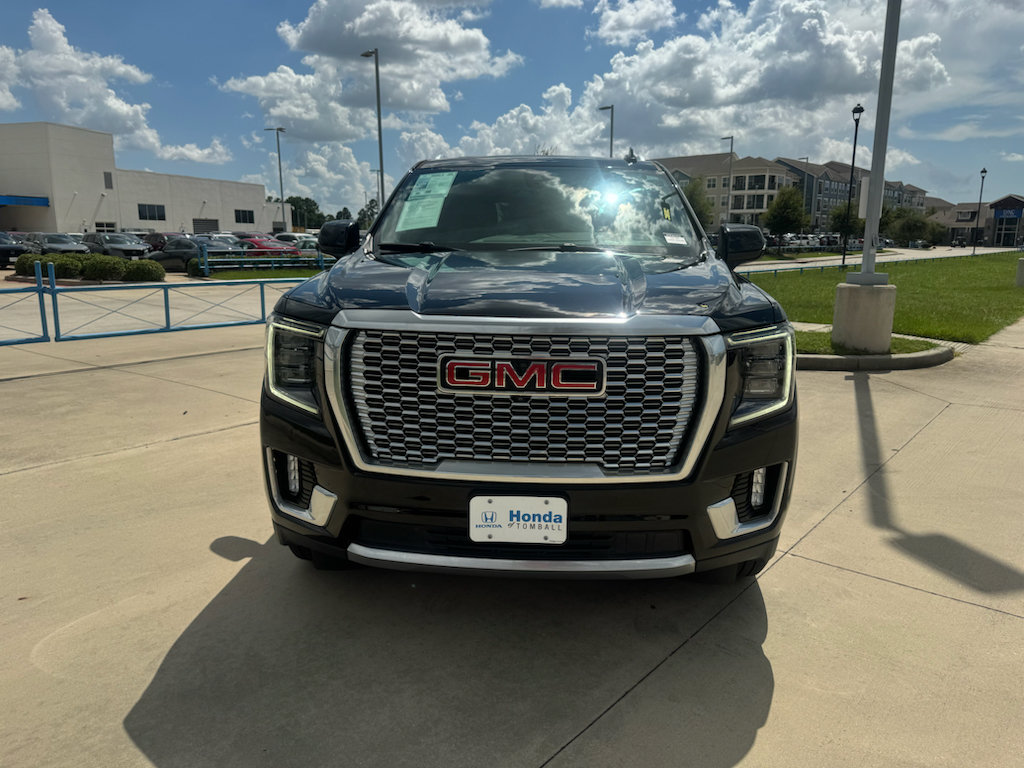 Used 2022 GMC Yukon Denali w/ Max Trailering Package AWD/4WD image 3