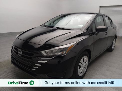 Used 2025 Nissan Versa S FWD image 1