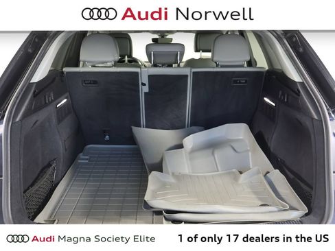 Used 2018 Audi Q5 Prestige w/ Prestige Package AWD/4WD image 16