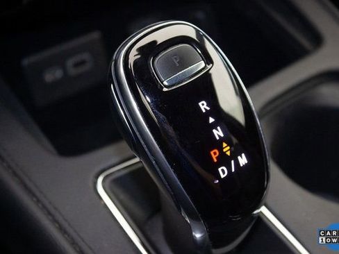 Used 2022 Cadillac XT4 Sport w/ Comfort Package image 32