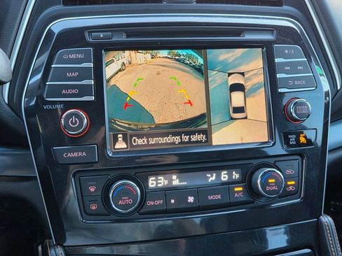 Used 2022 Nissan Maxima SR w/ Sport Mat Group image 26