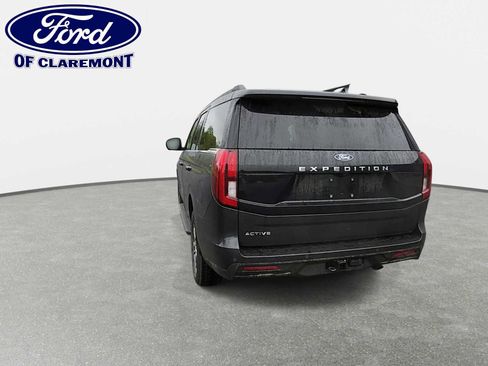 New 2026 Ford Expedition Active AWD/4WD image 7