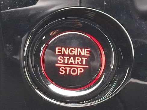 Used 2025 Honda Civic Sport image 25