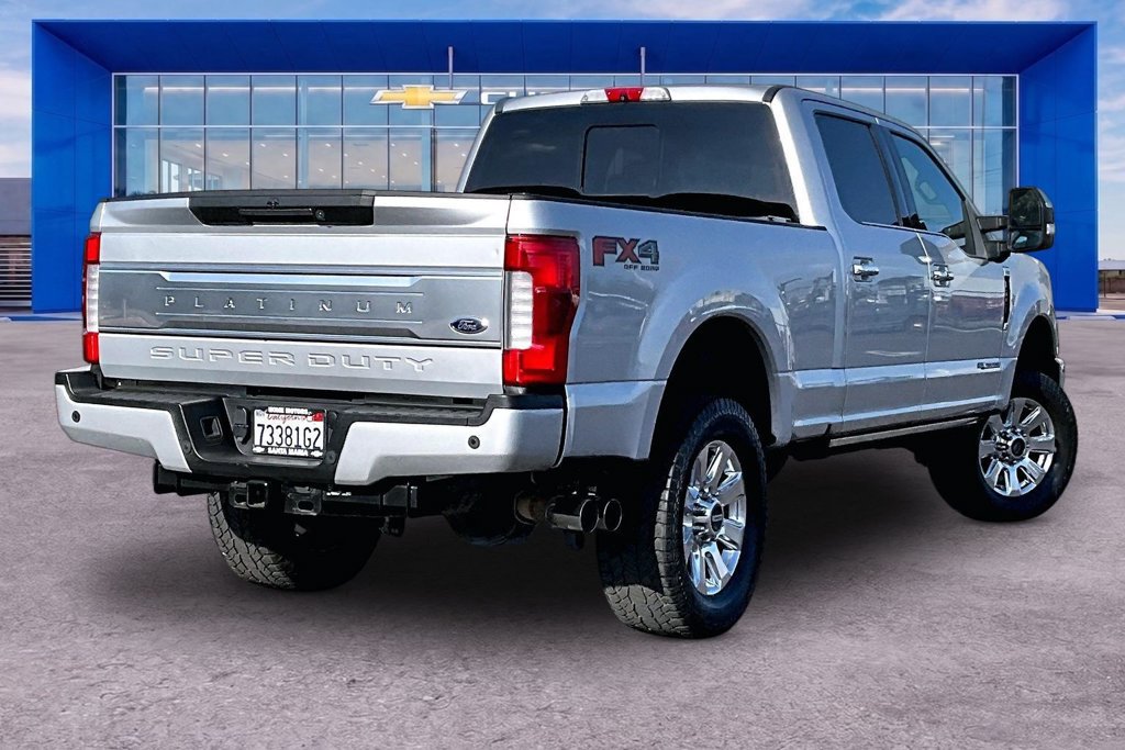 Used 2018 Ford F250 Platinum w/ Platinum Ultimate Package AWD/4WD image 25