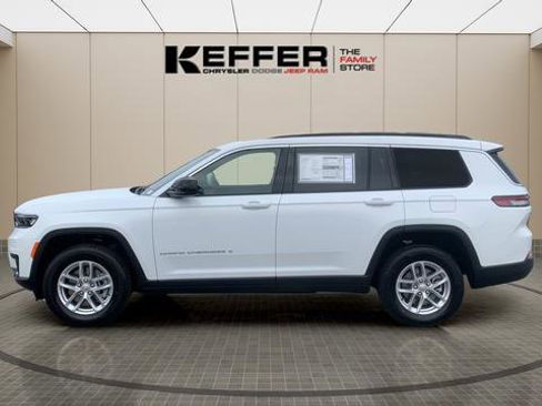 New 2025 Jeep Grand Cherokee L Laredo image 2