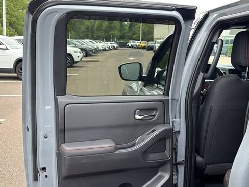Certified 2023 Nissan Frontier PRO-4X w/ Tow Package AWD/4WD image 23