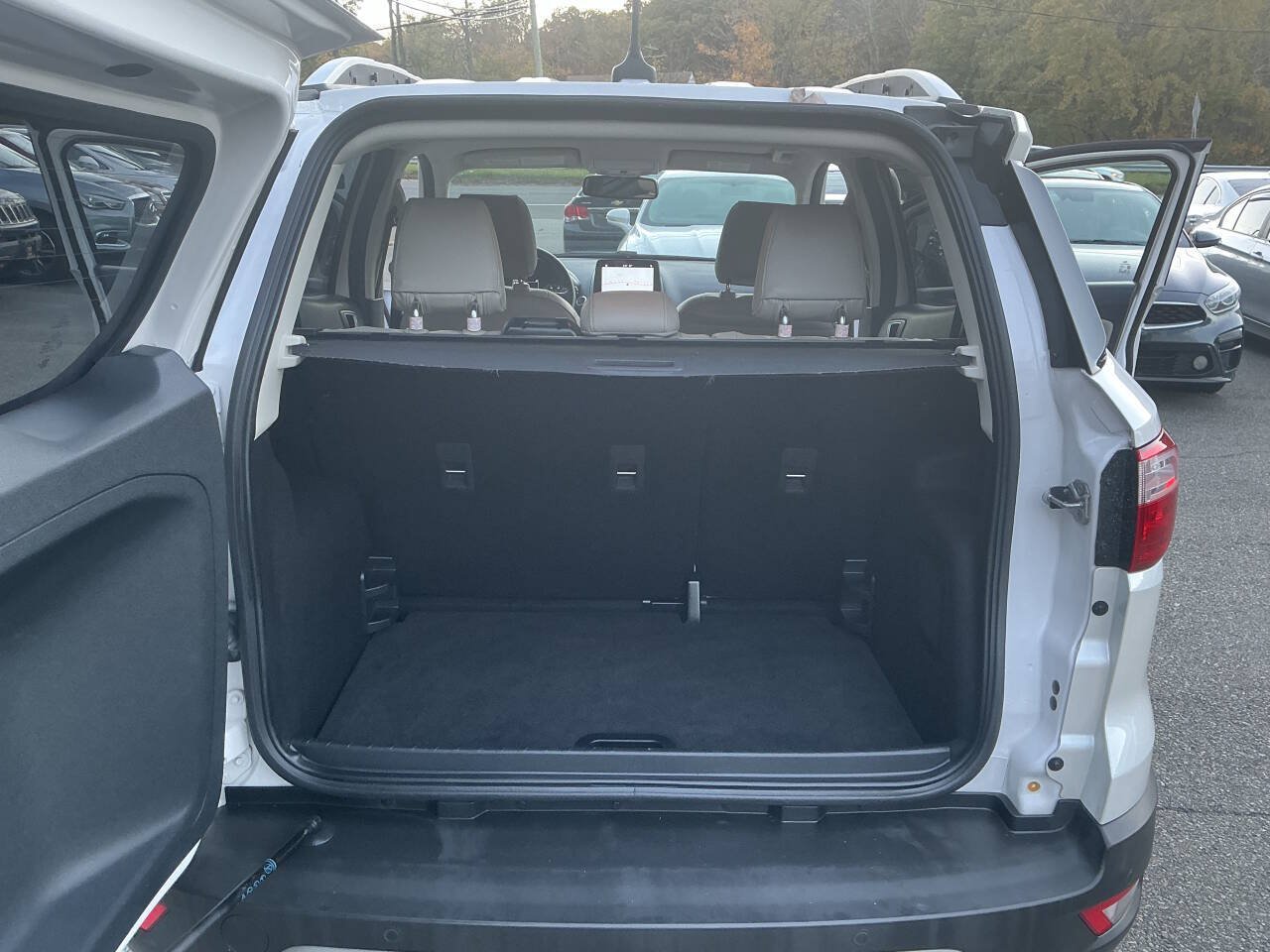 Used 2018 Ford EcoSport Titanium AWD/4WD image 30