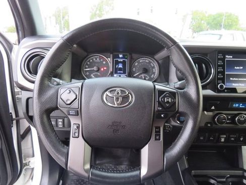 Certified 2021 Toyota Tacoma TRD Off-Road w/ Technology Package image 34