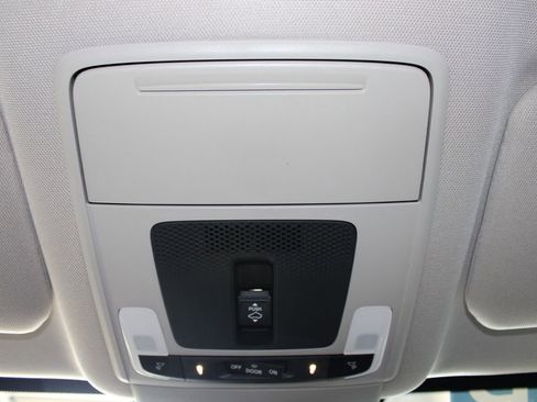 Used 2023 Honda CR-V EX-L image 36