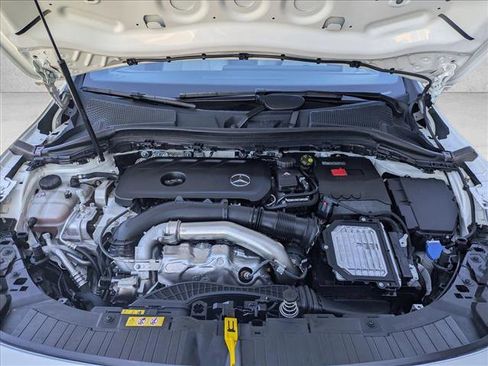 Certified 2025 Mercedes-Benz GLA 250 image 22